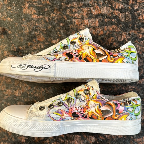 Ed Hardy Graffiti-Style Slip-On Sneakers - Picture 4 of 9